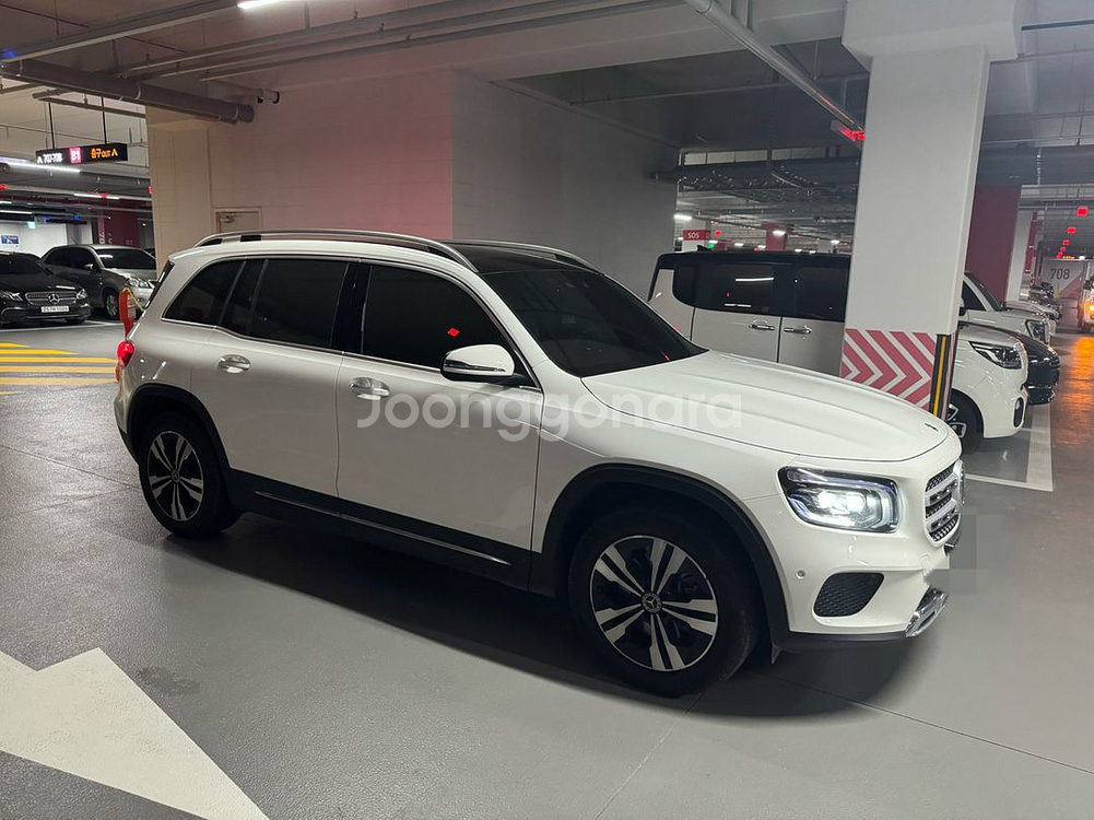 GLB 200d 차량 판매합니다. 1인신조 비흡연차량--4