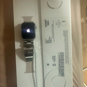 애플워치7 45mm 스타라이트 gps판매합니다