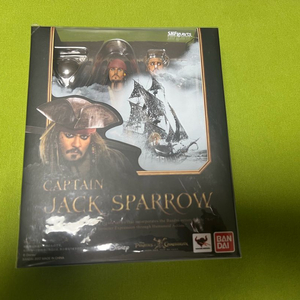 반다이 shf 잭 스패로우 미개봉
