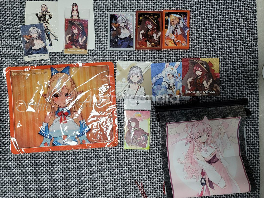 애니플러스 홀로라이브 3기생 콜라보 굿즈--0
