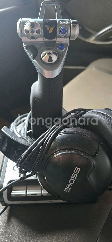 로지텍 X52 Flight Control System--2