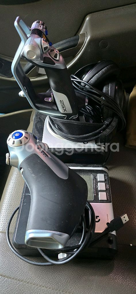 로지텍 X52 Flight Control System--5