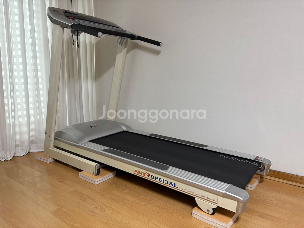 애니휘트니스 러닝머신--1