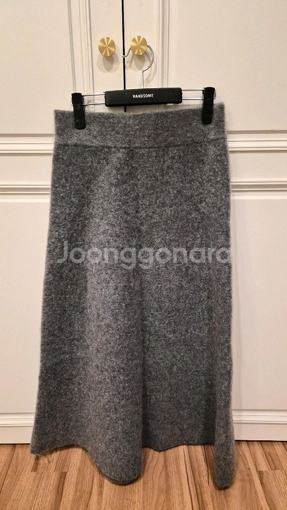 한섬 더캐시미어 캐시미어 블렌드 에이라인 니트 스커트--1