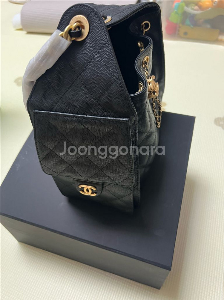 샤넬 25백 블랙 캐비어 버킷백 새상품--4