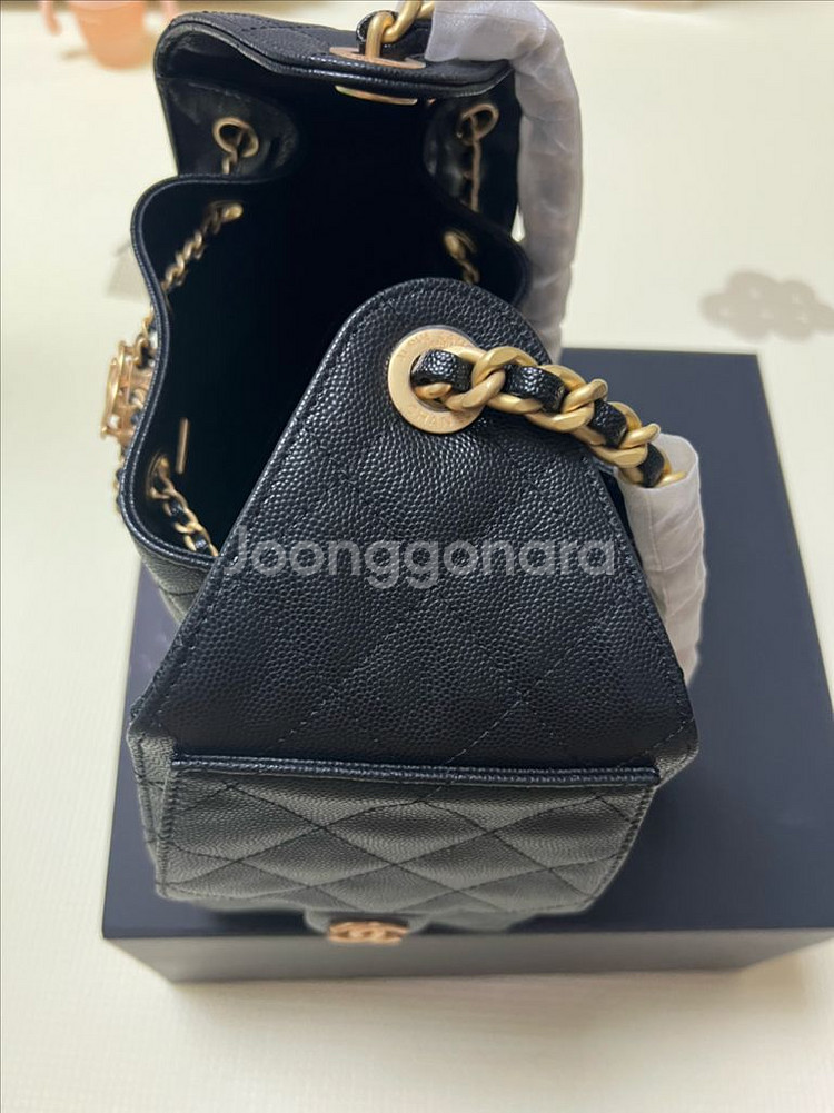 샤넬 25백 블랙 캐비어 버킷백 새상품--5