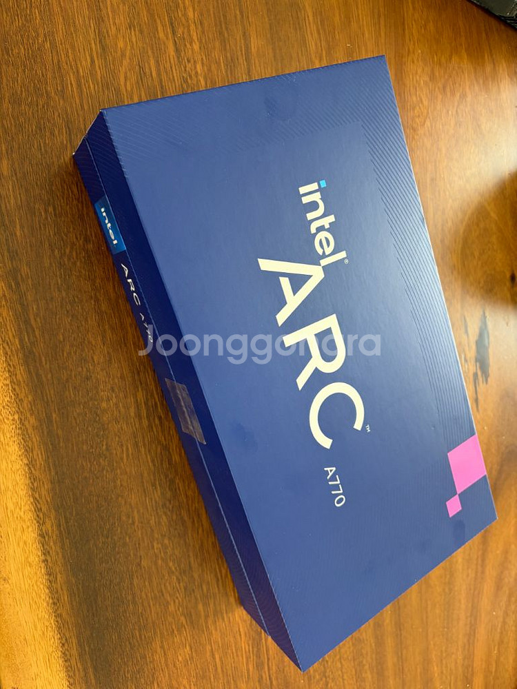 인텔 아크 a770 16g 리미티드에디션 팝니다--0