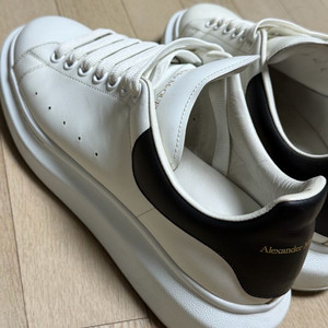 알렉산더 맥퀸 270 ~275 착용가능