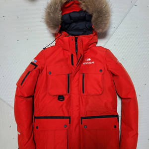 아이더 베오른 구스 패딩