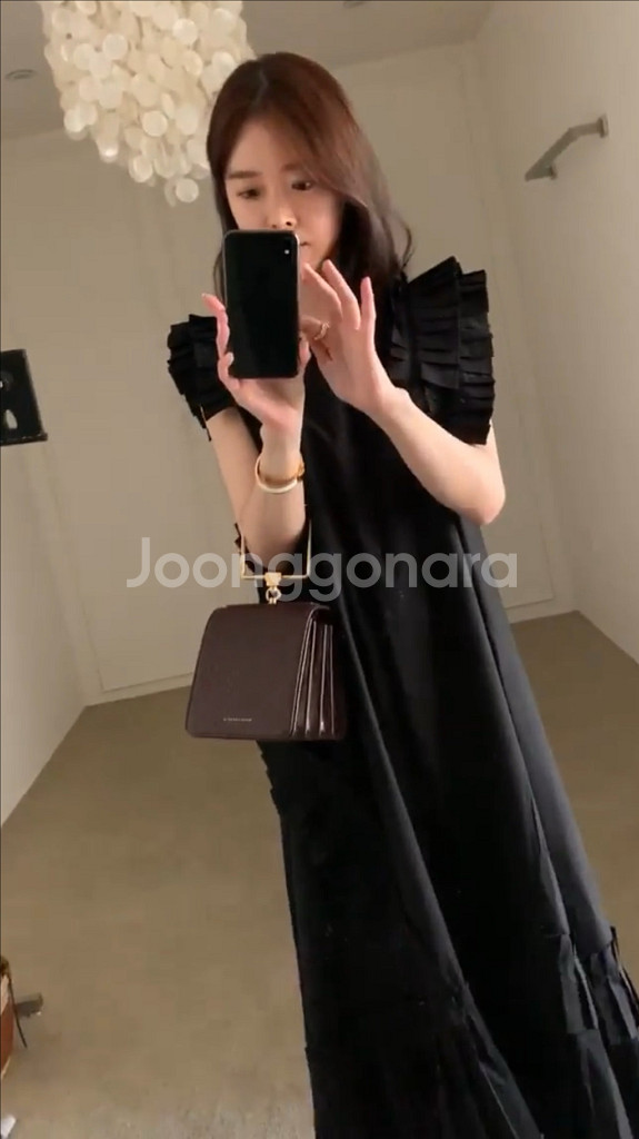 바이씨니 나시 플리츠 원피스 바스락 프릴 롱 민소매나시--0