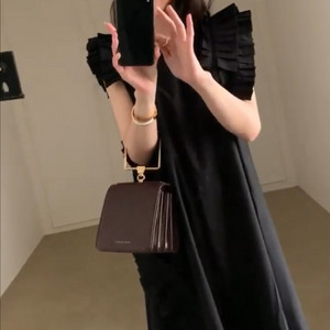 바이씨니 나시 플리츠 원피스 바스락 프릴 롱 민소매나시