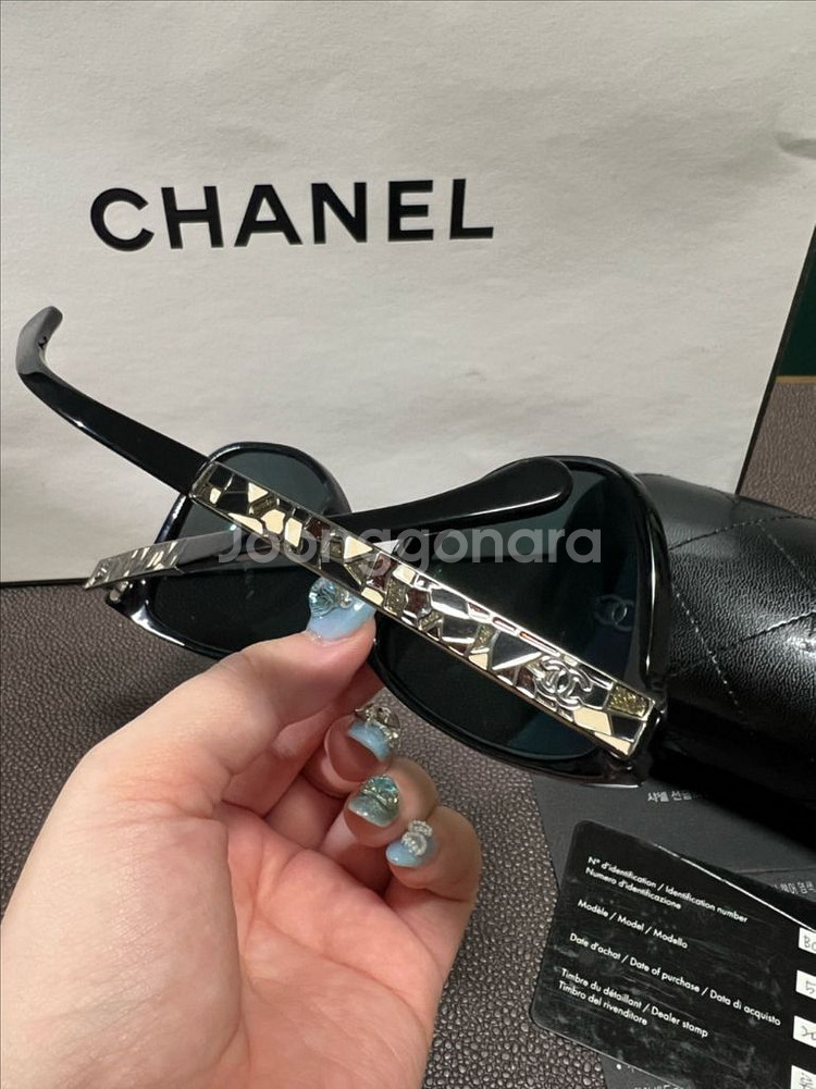 샤넬 캣츠아이 선글라스 블랙--3