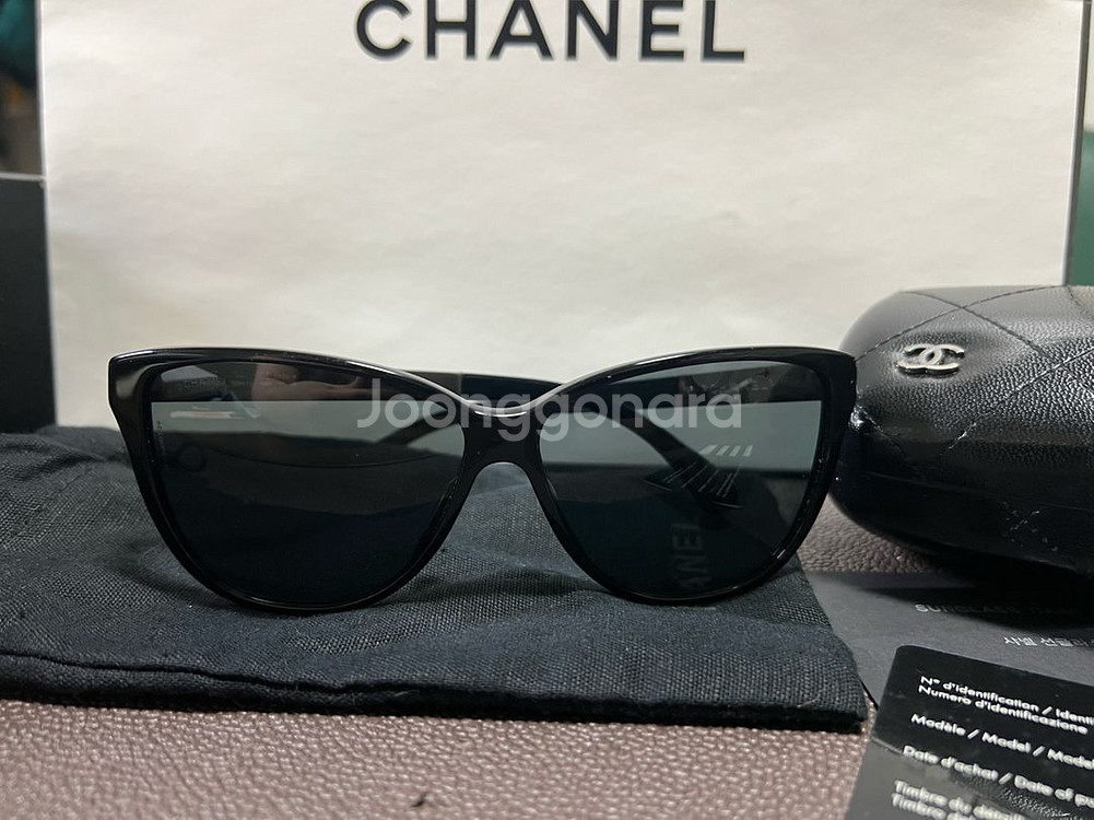 샤넬 캣츠아이 선글라스 블랙--1