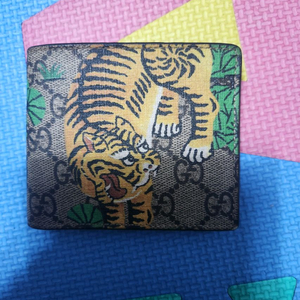 구찌 뱅갈 타이거 중지갑 한정판