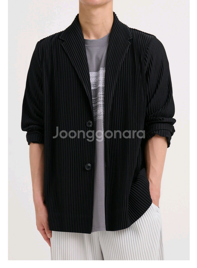 플리츠미 옴므 투버튼 싱글자켓 블랙 새상품--0