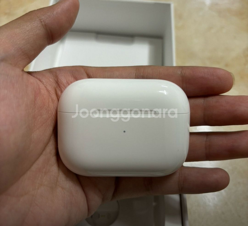 에어팟 프로 2세대 C타입 (보증기간 남음)--1