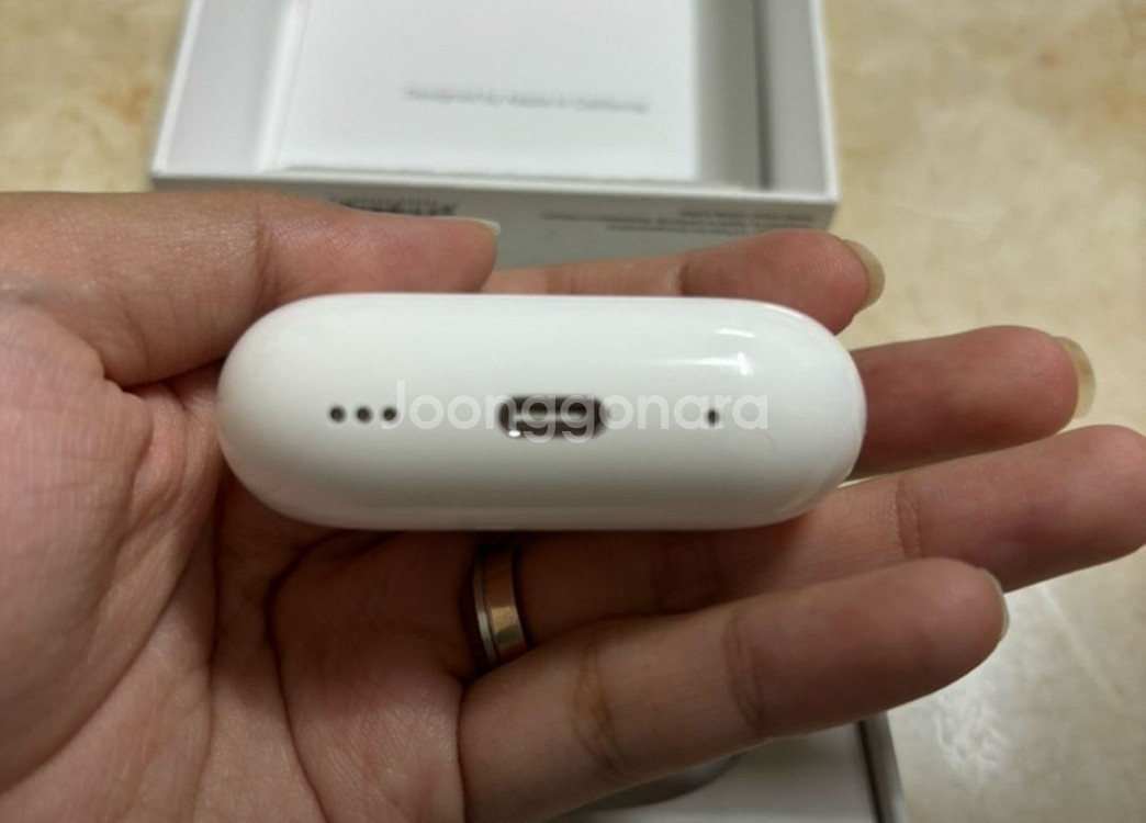 에어팟 프로 2세대 C타입 (보증기간 남음)--0