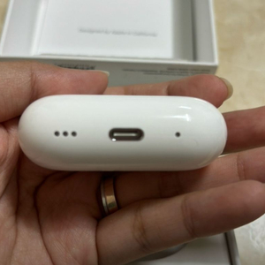 에어팟 프로 2세대 C타입 (보증기간 남음)