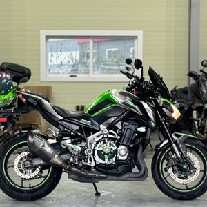 가와사키 Z900 19년식 요시무라 구변완료