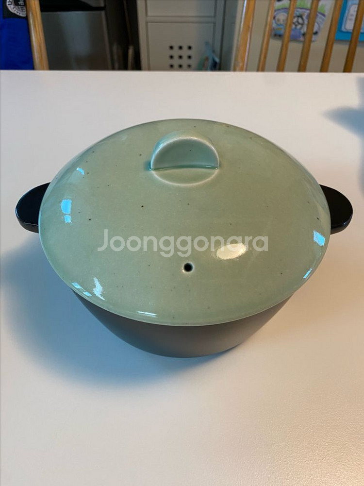 광주요 찌개냄비 팝니다. 상태 최상이에요.--0