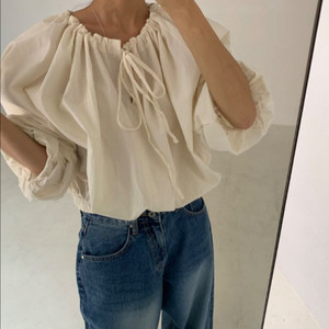 마크들리 미닝아웃 아루드 메이비베이비 러브코드유 윈아웃