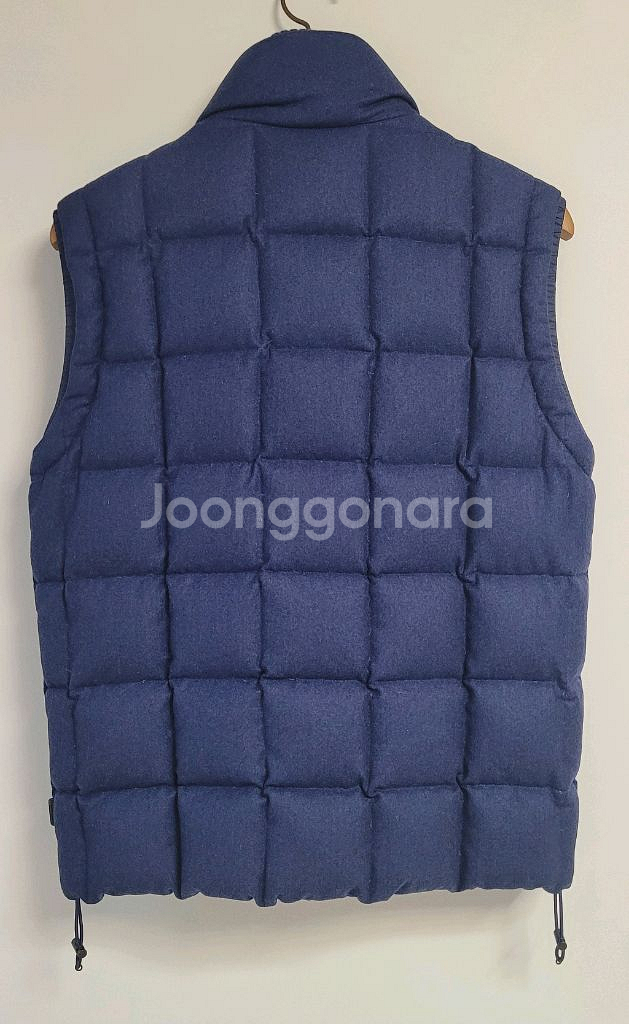 몽클레어 패딩조끼--1