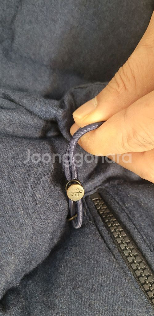 몽클레어 패딩조끼--7