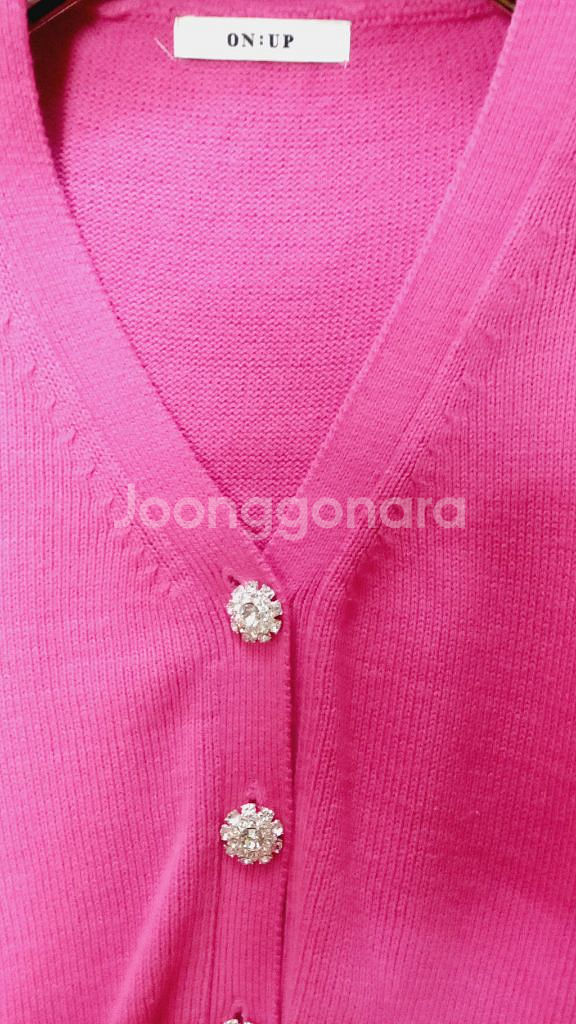 on:up 고급니트거디건--1