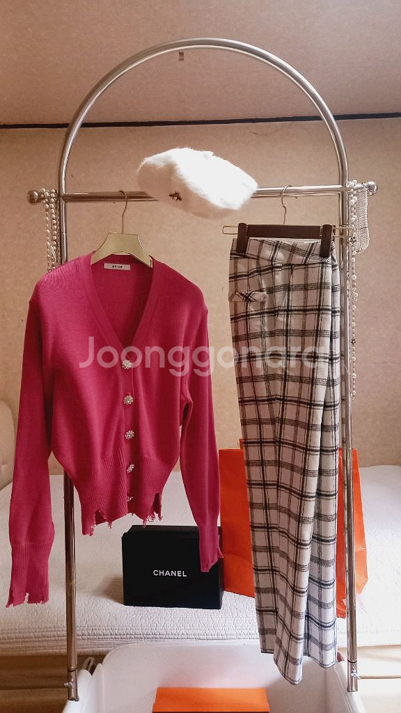 on:up 고급니트거디건--0