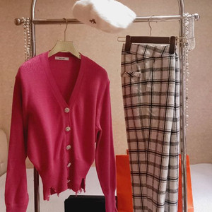 on:up 고급니트거디건