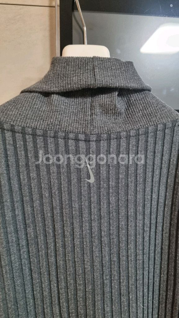나이키 요가 럭스 골지 커버업--4