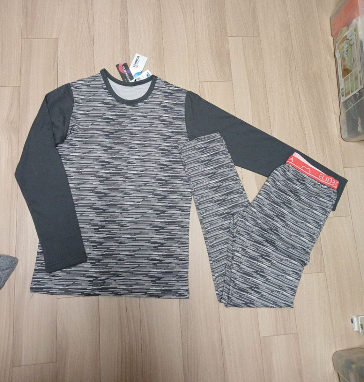 내복 새상품 두벌 몽땅--2