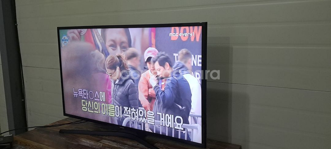 4160 삼성 43인치 스탠드 LED TV(블랙)--3