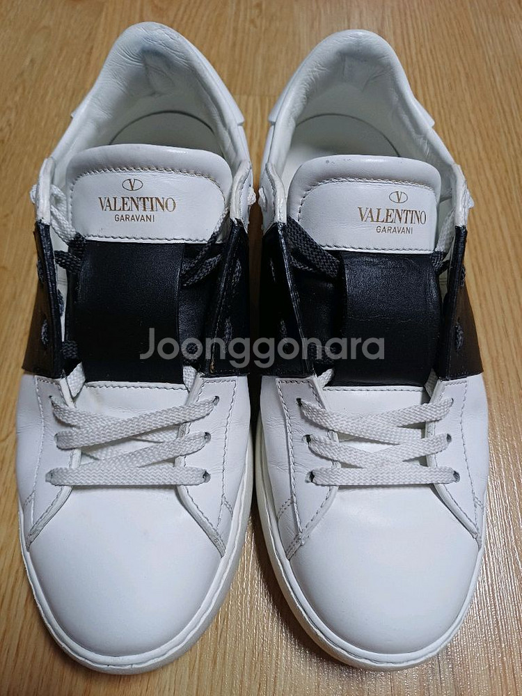 발렌티노 히든 스니커즈 정품!남자39사이즈260!--0