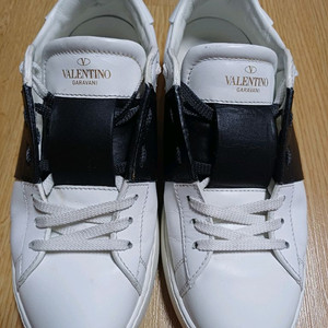 발렌티노 히든 스니커즈 정품!남자39사이즈260!