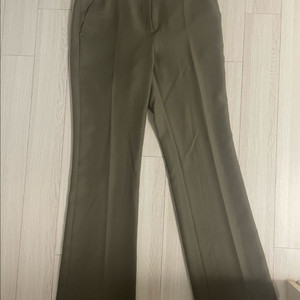 에잇세컨즈 슬랙스 xs