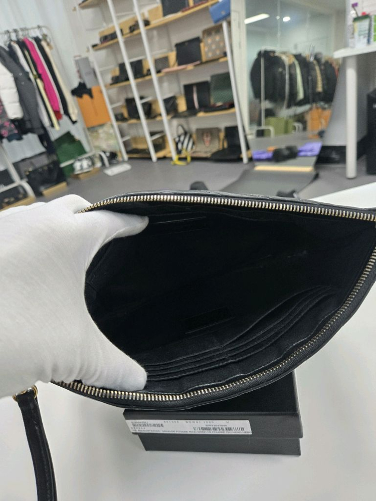 [A급컨디션]입생로랑 클러치백 뉴미듐--4