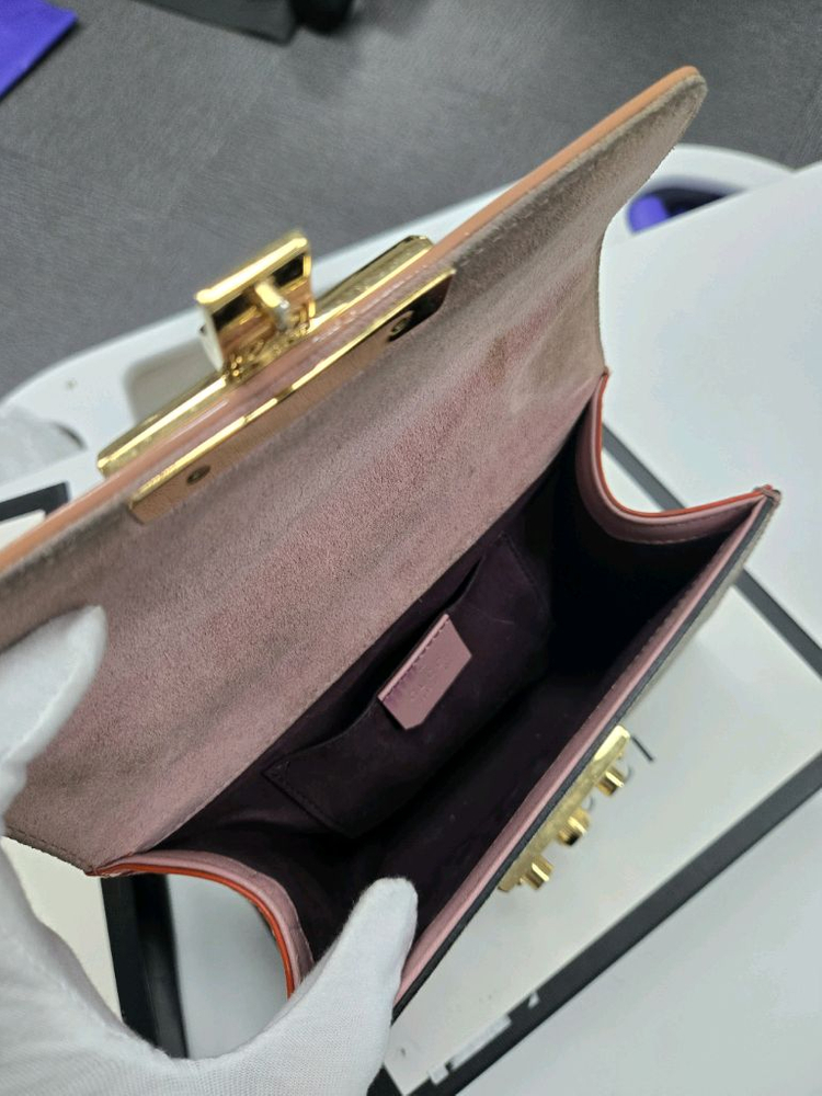 [A급컨디션]구찌 패드락 크로스백 이미지