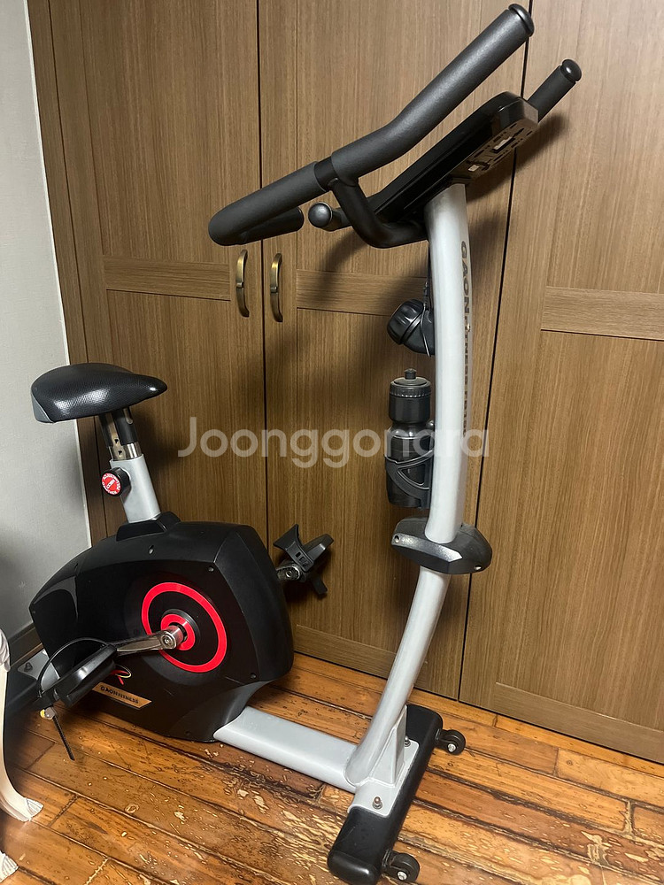 실내자전거 사용감 거의없음 ! 이사준비로 싸게내놔요--0