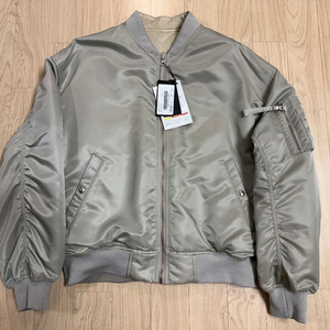 질스튜어트뉴욕 ma1 항공점퍼 봄버 105 정가89