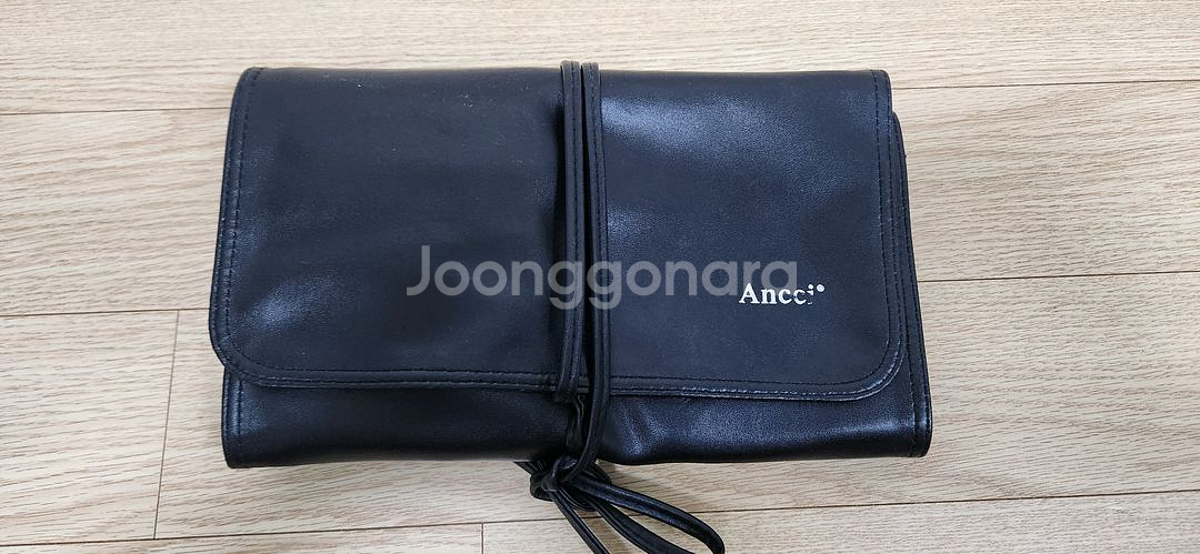 거의새거 안씨 브러쉬 파우치 메이크업 케이스 보관가방--1