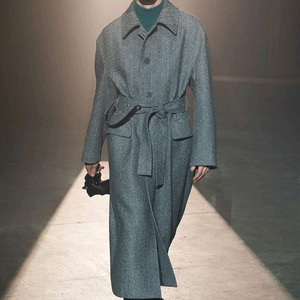 솔리드옴므 컬렉션 발마칸코트 팝니다