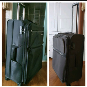 대형케리어4륜바퀴비번장치확대지퍼저렴히4만원케리어및배낭덤