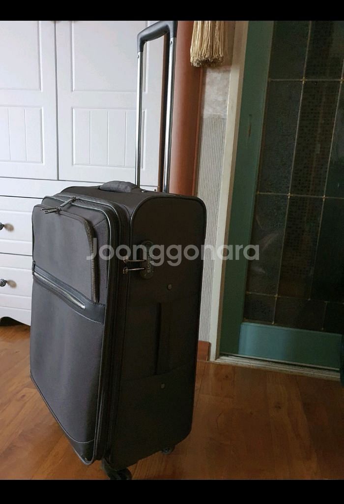 대형케리어4륜바퀴비번장치확대지퍼저렴히4만원케리어및배낭덤--3