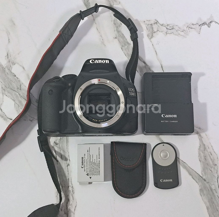 상태좋은 캐논 EOS 550D 바디. 디지털 카메라--5