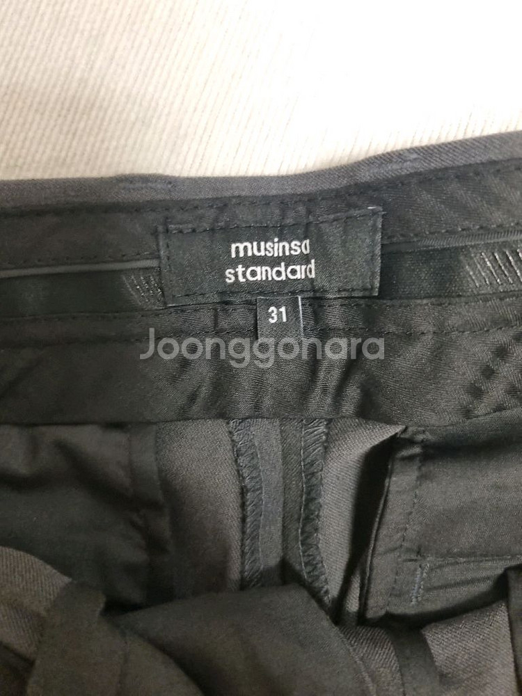 [새상품]무신사 스탠다드 히든밴딩 와이드팬츠 그레이(3--3