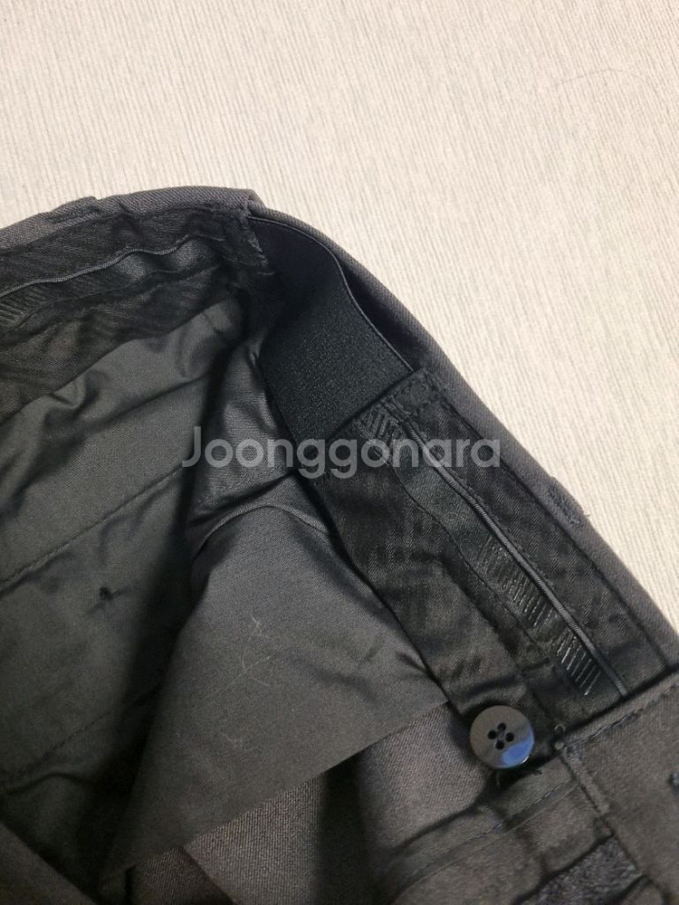 [새상품]무신사 스탠다드 히든밴딩 와이드팬츠 그레이(3--4