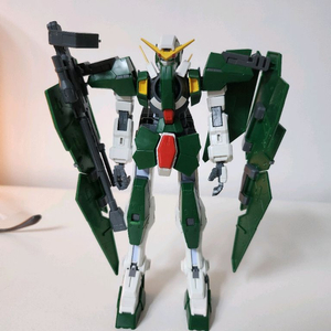 반다이 MG 듀나메스 부품용 팝니다.