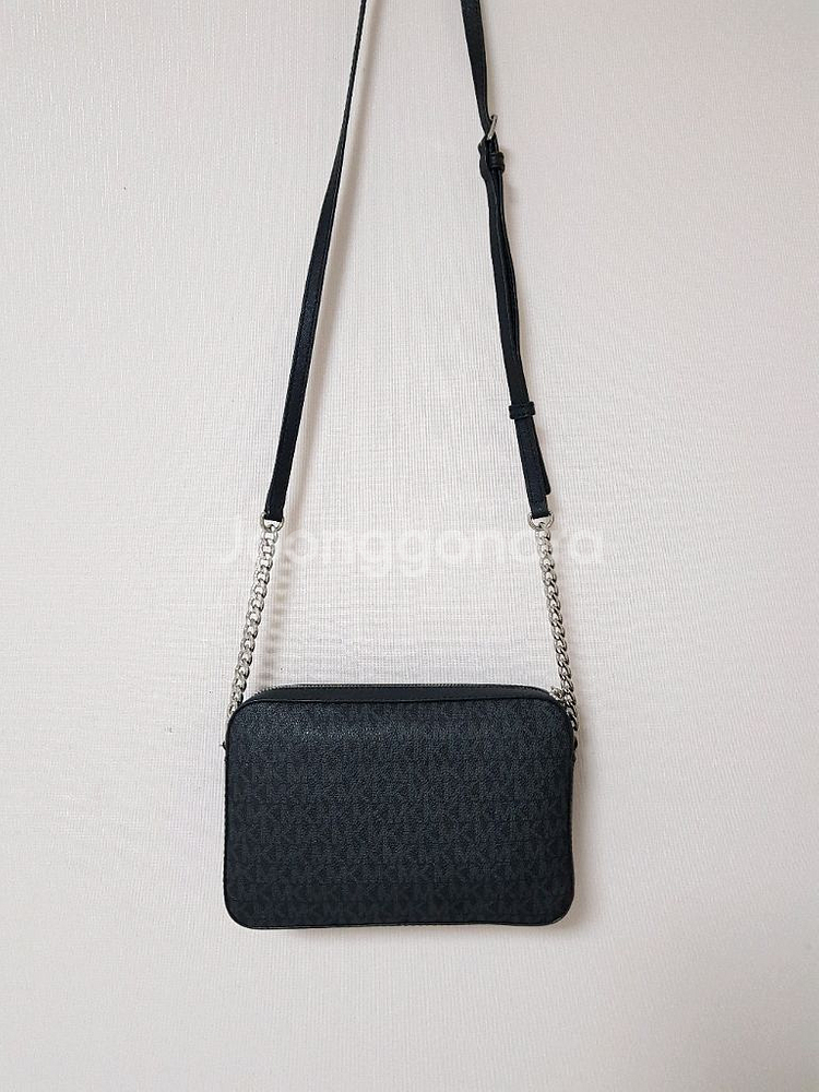 마이클코어스 크로스백 ㅡ 거의 새제품--5