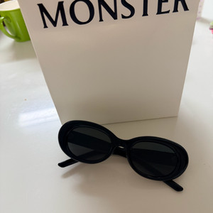 젠틀몬스터 선글라스 #제니선글라스